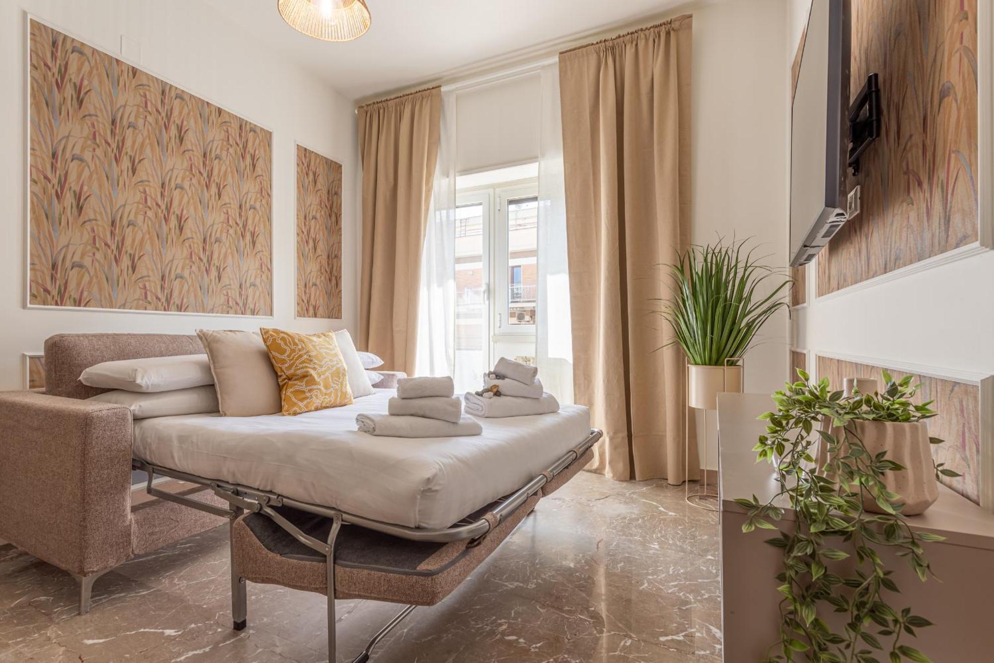 Cornelia Cozy Rom